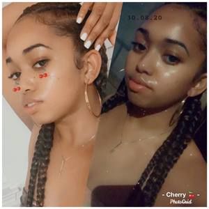 Meet your Posher, Sierra